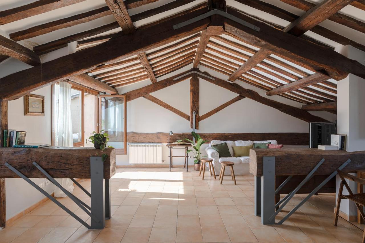 Amazing Penthouse With Terrace And Rooftop In Trastevere Rom Exteriör bild