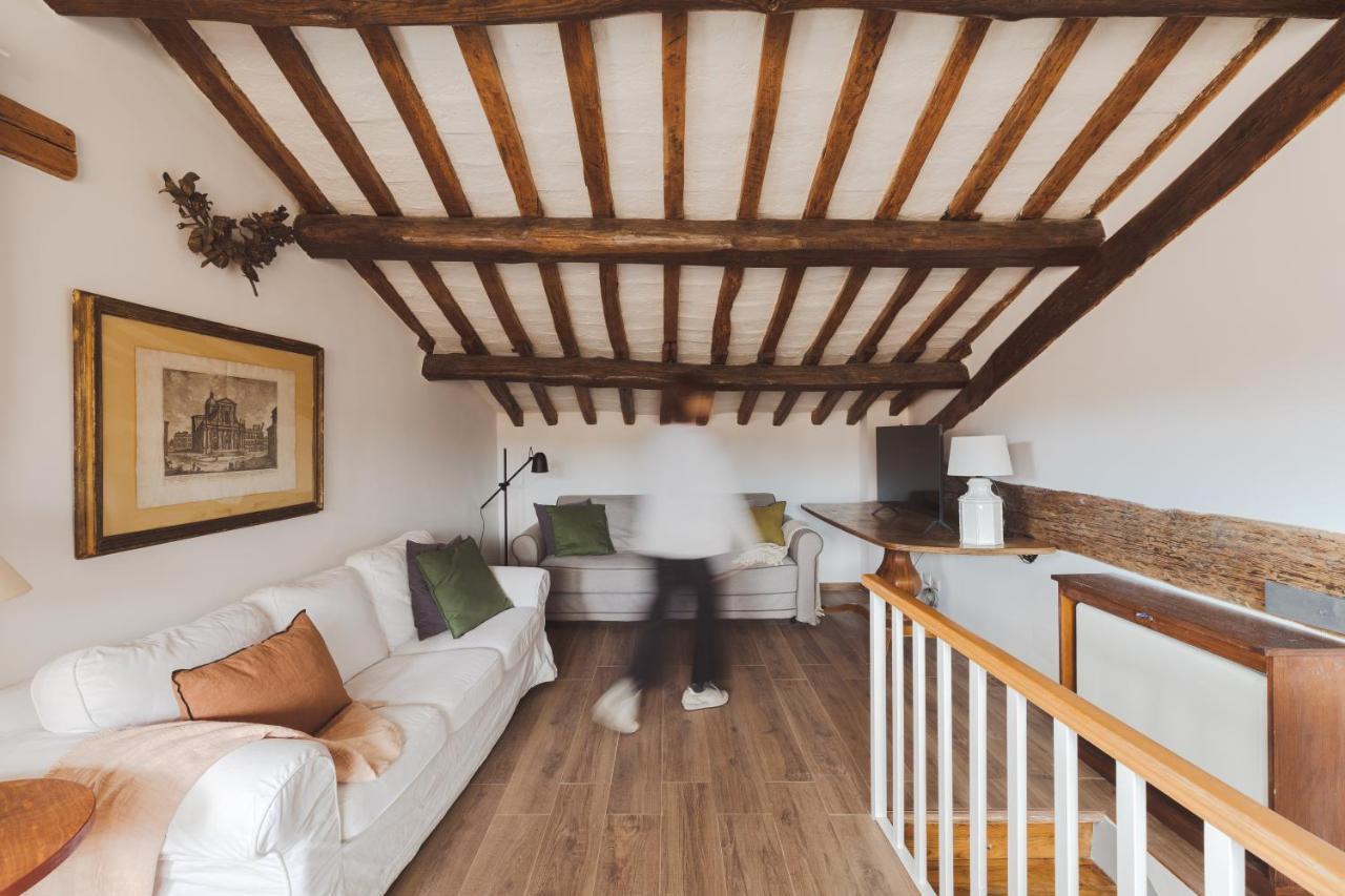 Amazing Penthouse With Terrace And Rooftop In Trastevere Rom Exteriör bild