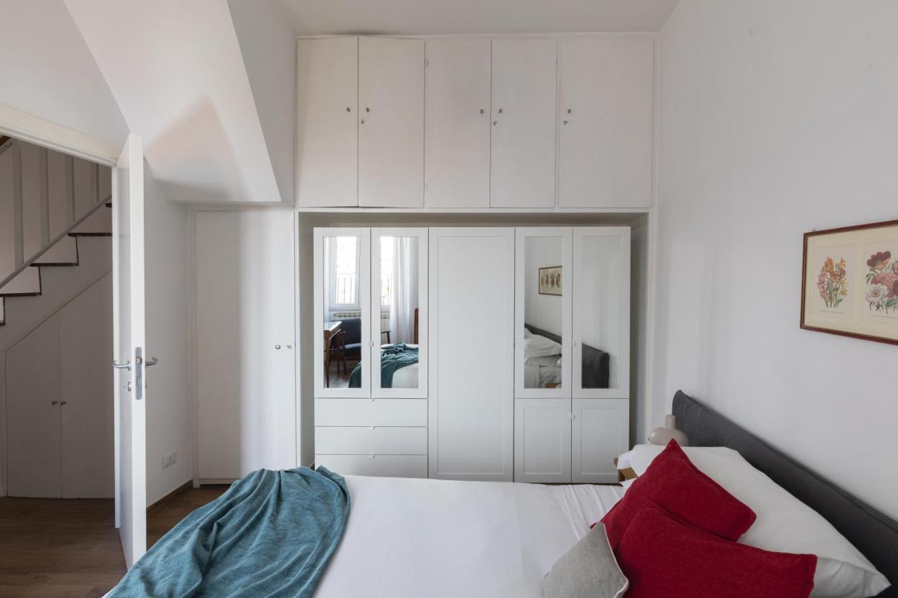 Amazing Penthouse With Terrace And Rooftop In Trastevere Rom Exteriör bild