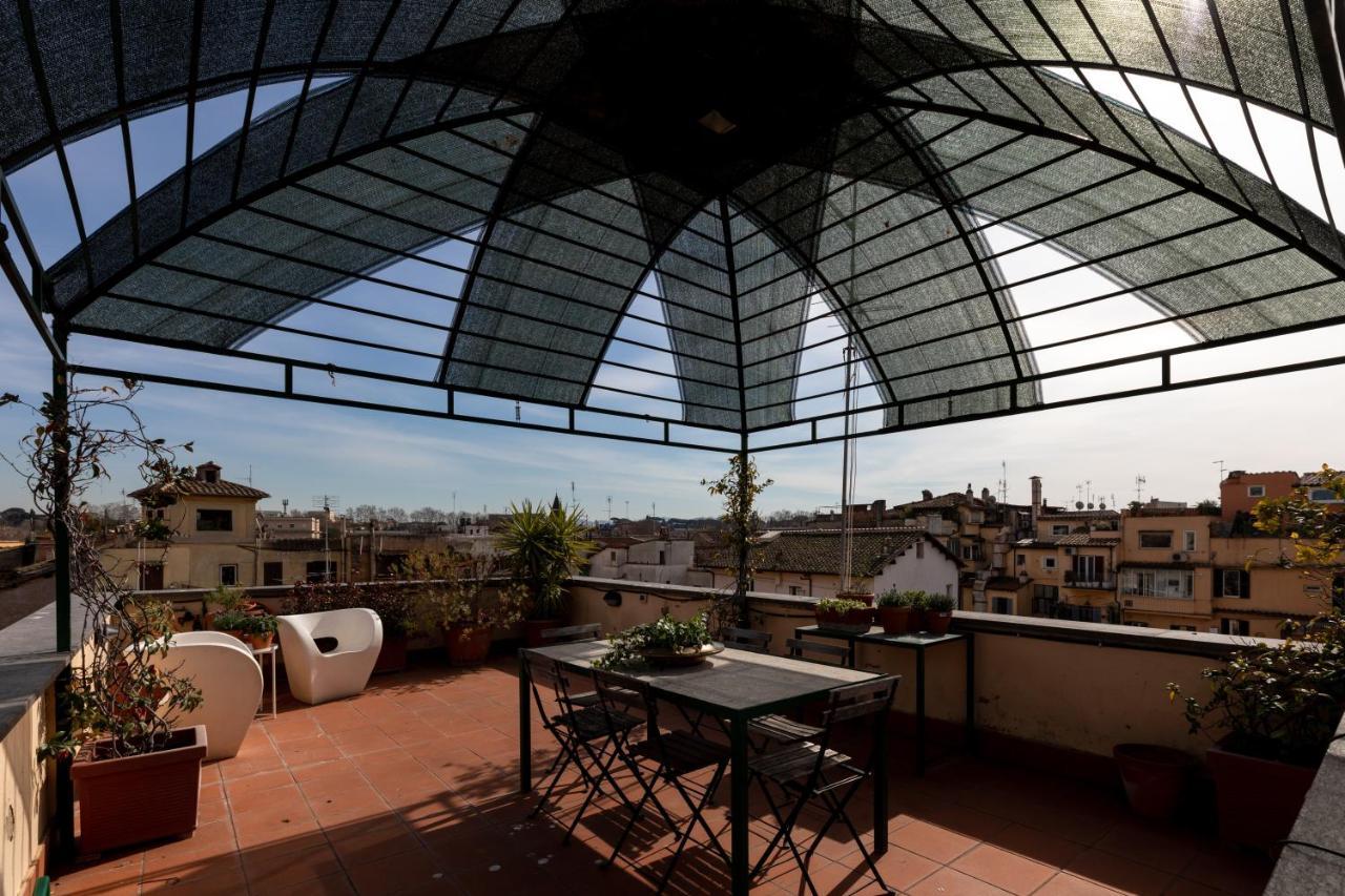 Amazing Penthouse With Terrace And Rooftop In Trastevere Rom Exteriör bild