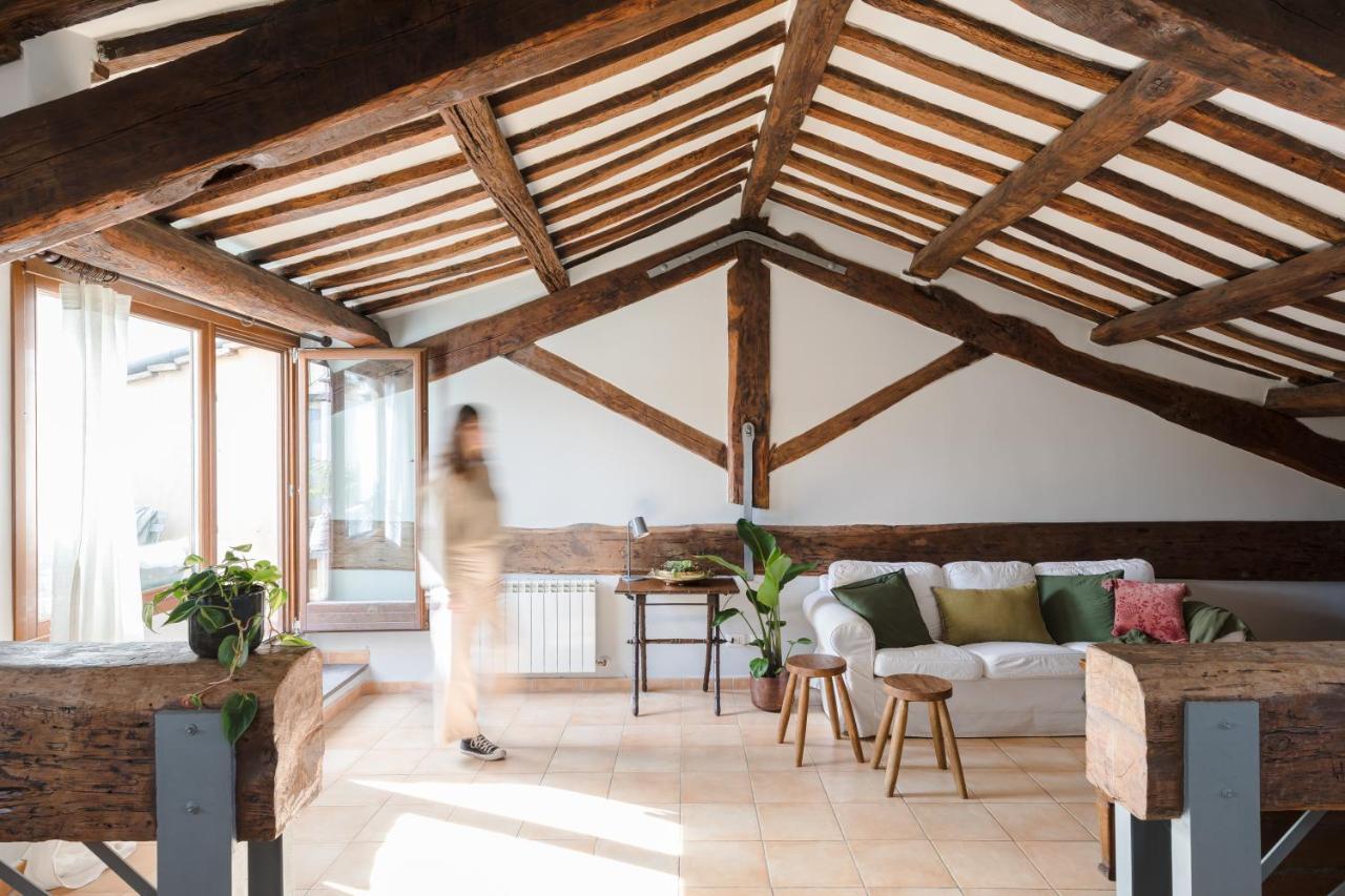 Amazing Penthouse With Terrace And Rooftop In Trastevere Rom Exteriör bild