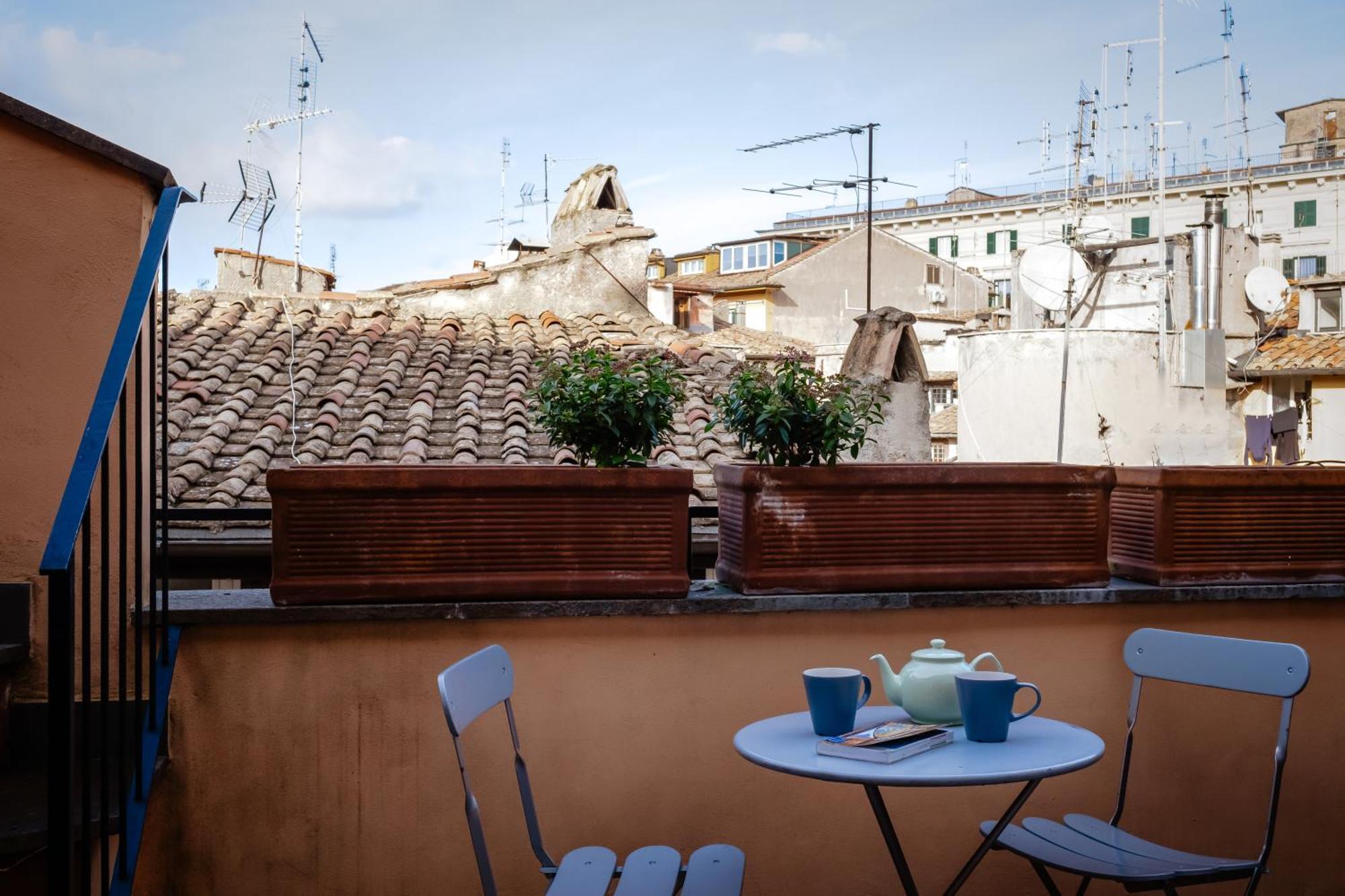 Amazing Penthouse With Terrace And Rooftop In Trastevere Rom Exteriör bild